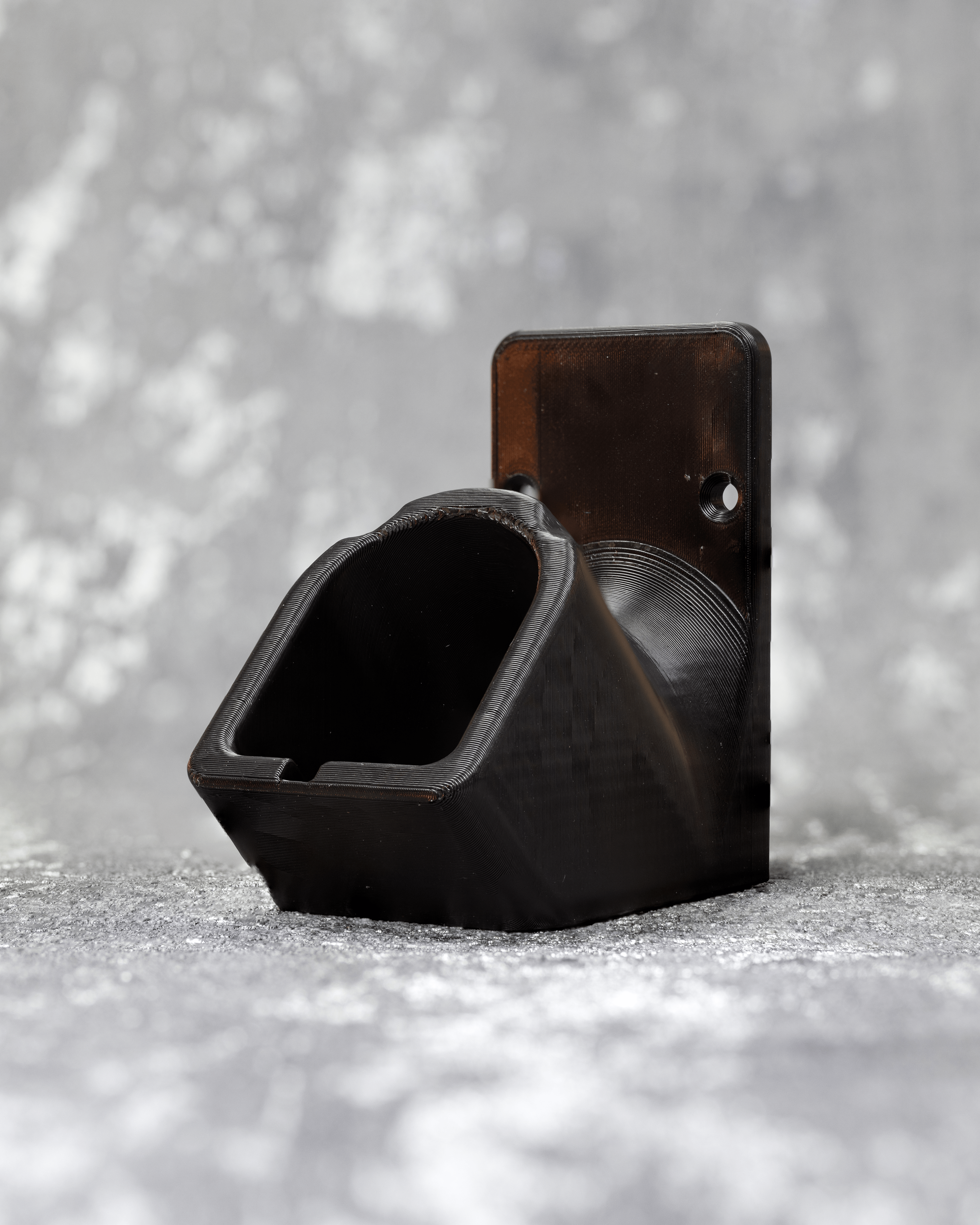 Wall mount/holder for DEWALT DC9180C Batteries